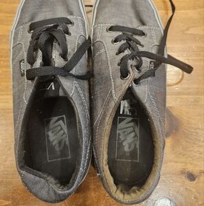 Men's Van's sz 8